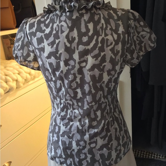 Anne Taylor Loft Sleeveless Blouse - Picture 4 of 5